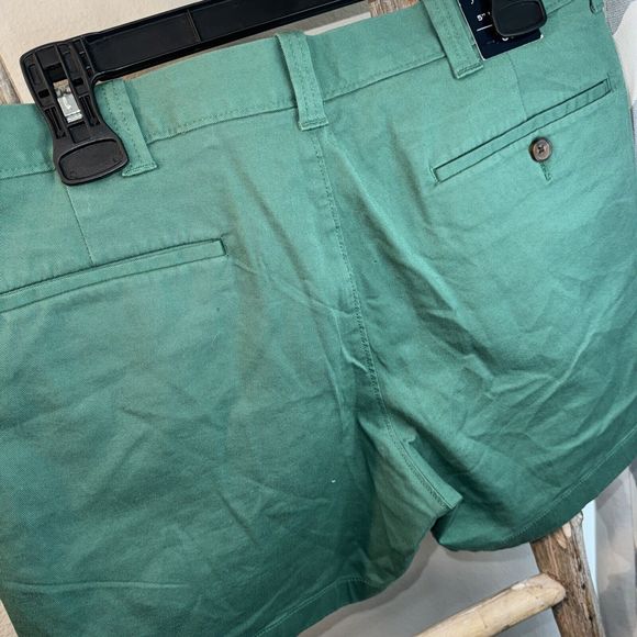 Men’s J. Crew 5" Stretch Chino Shorts Size 33 Classic Light‎ Pine Green New - Picture 8 of 8